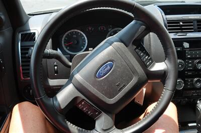 2012 Ford Escape Limited   - Photo 18 - Lakeland, FL 33801