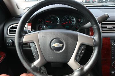 2012 Chevrolet Avalanche LTZ   - Photo 13 - Lakeland, FL 33801