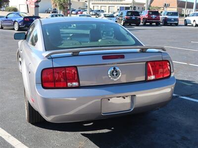 2006 Ford Mustang V6 Premium - Photo 7 - Lakeland, FL 33801