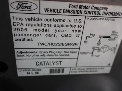 2006 Ford Mustang V6 Premium - Photo 26 - Lakeland, FL 33801