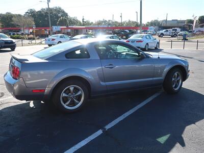 2006 Ford Mustang V6 Premium - Photo 5 - Lakeland, FL 33801
