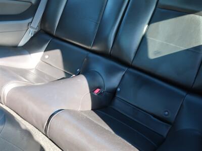 2006 Ford Mustang V6 Premium - Photo 21 - Lakeland, FL 33801