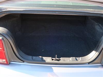 2006 Ford Mustang V6 Premium - Photo 33 - Lakeland, FL 33801