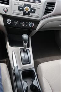 2012 Honda Civic LX   - Photo 17 - Lakeland, FL 33801