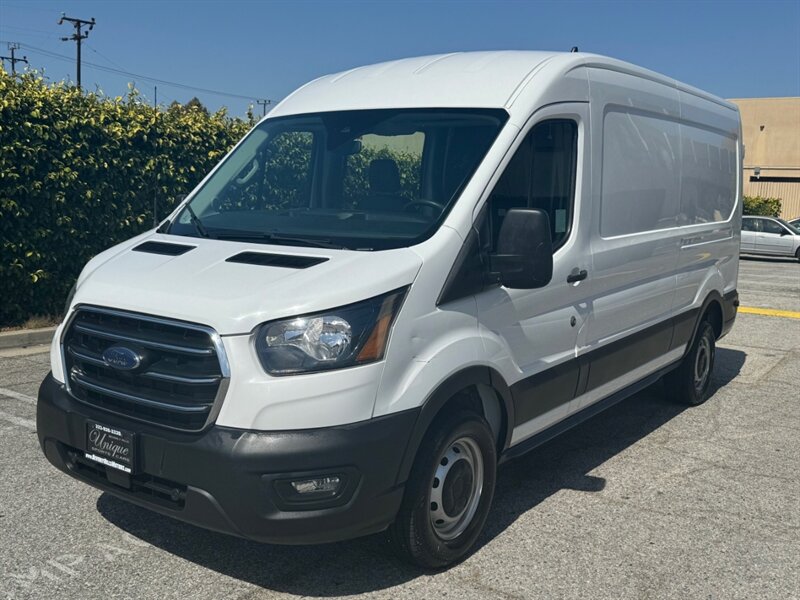 The 2020 Ford TRANSIT 250 photos