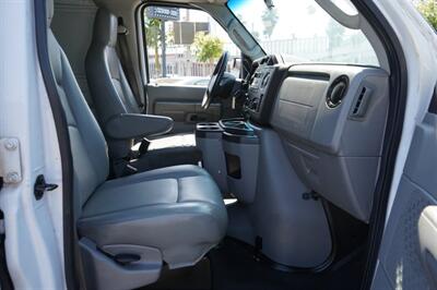 2014 Ford E-Series Cargo E-250  Low Miles - Photo 14 - Los Angeles, CA 90019