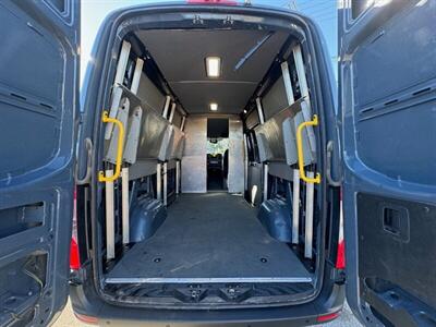 2019 Mercedes-Benz Sprinter 2500   - Photo 14 - Los Angeles, CA 90019