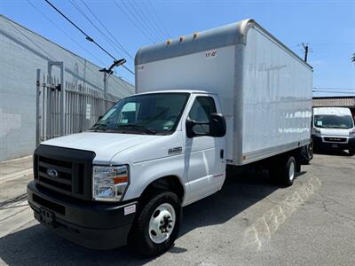 2022 Ford E-450 SD 2dr 158 in.  Lift gate and rear camera