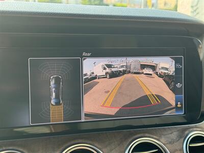 2017 Mercedes-Benz E 300   - Photo 17 - Los Angeles, CA 90019