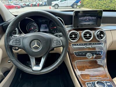 2017 Mercedes-Benz C 300 Luxury   - Photo 14 - Los Angeles, CA 90019