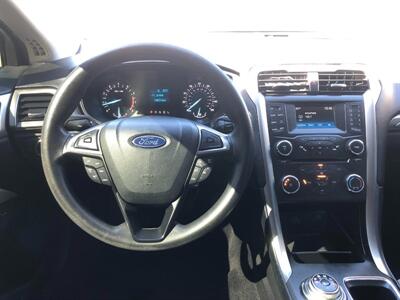 2017 Ford Fusion S   - Photo 17 - Los Angeles, CA 90019