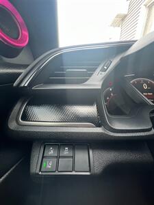 2021 Honda Civic Sport   - Photo 19 - Macomb, IL 61455