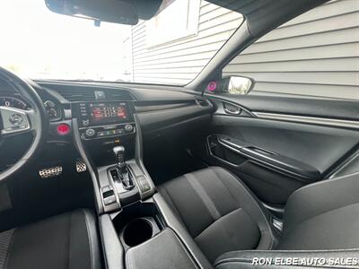 2021 Honda Civic Sport   - Photo 17 - Macomb, IL 61455