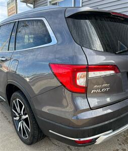 2022 Honda Pilot Touring   - Photo 10 - Macomb, IL 61455