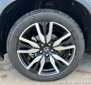 2022 Honda Pilot Touring   - Photo 4 - Macomb, IL 61455