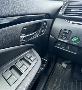2022 Honda Pilot Touring   - Photo 21 - Macomb, IL 61455