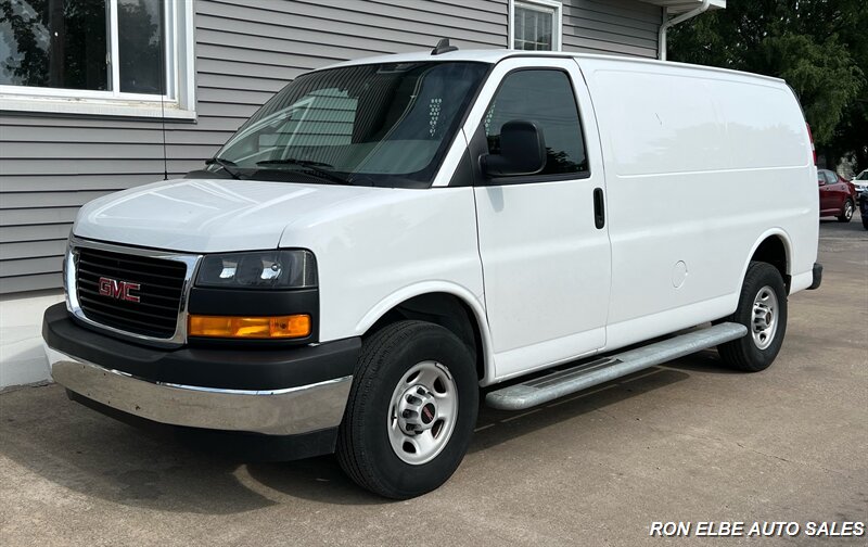 2023 GMC Savana 2500  