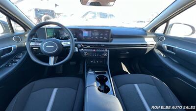 2025 Hyundai SONATA SEL   - Photo 14 - Macomb, IL 61455