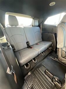 2023 Buick Enclave Essence   - Photo 13 - Macomb, IL 61455