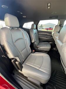 2023 Buick Enclave Essence   - Photo 12 - Macomb, IL 61455