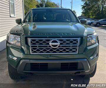 2023 Nissan Frontier SV   - Photo 5 - Macomb, IL 61455