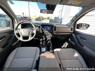 2023 Nissan Frontier SV   - Photo 17 - Macomb, IL 61455