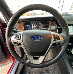 2018 Ford Taurus Limited   - Photo 20 - Macomb, IL 61455