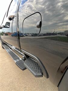 2020 GMC Sierra 2500HD Denali - Photo 12 - Macomb, IL 61455