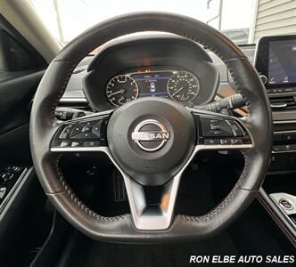 2023 Nissan Altima 2.5 SR   - Photo 15 - Macomb, IL 61455