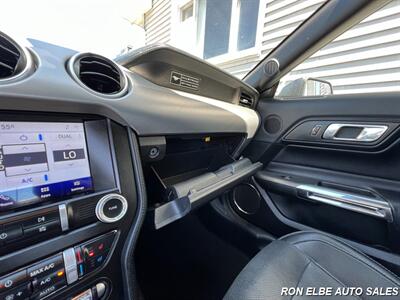 2020 Ford Mustang EcoBoost Premium   - Photo 22 - Macomb, IL 61455