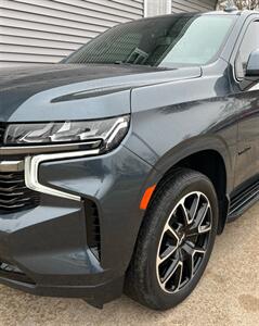 2021 Chevrolet Tahoe RST   - Photo 5 - Macomb, IL 61455