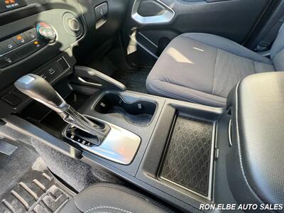 2022 Nissan Frontier SV   - Photo 19 - Macomb, IL 61455