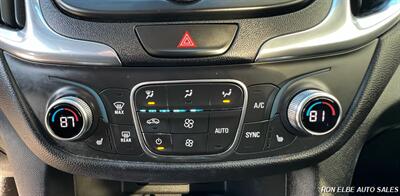 2019 Chevrolet Equinox LT   - Photo 19 - Macomb, IL 61455