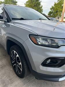 2022 Jeep Compass Limited   - Photo 7 - Macomb, IL 61455