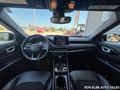 2022 Jeep Compass Altitude   - Photo 17 - Macomb, IL 61455