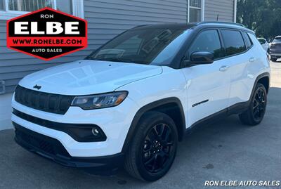 2022 Jeep Compass Altitude   - Photo 1 - Macomb, IL 61455