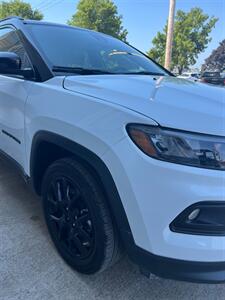 2022 Jeep Compass Altitude   - Photo 7 - Macomb, IL 61455