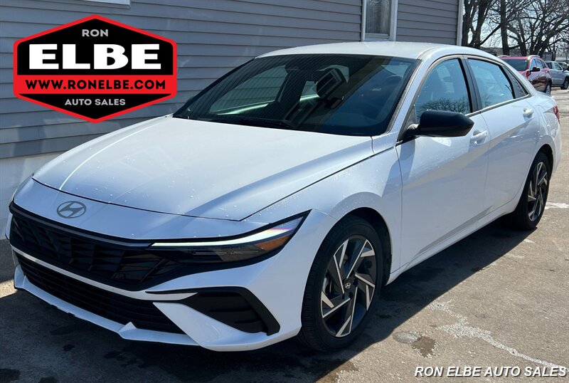 2025 Hyundai Elantra SEL
