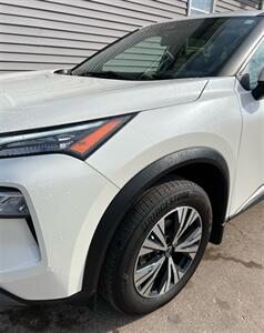 2023 Nissan Rogue SV - Photo 5 - Macomb, IL 61455