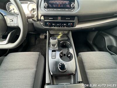 2023 Nissan Rogue SV - Photo 17 - Macomb, IL 61455