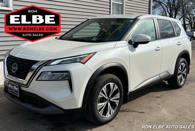 2023 Nissan Rogue SV - Photo 1 - Macomb, IL 61455