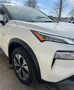 2023 Nissan Rogue SV - Photo 7 - Macomb, IL 61455