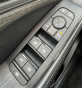 2023 Nissan Rogue SV - Photo 18 - Macomb, IL 61455