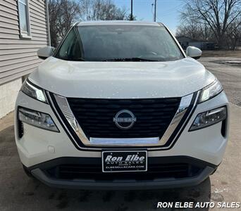 2023 Nissan Rogue SV - Photo 6 - Macomb, IL 61455