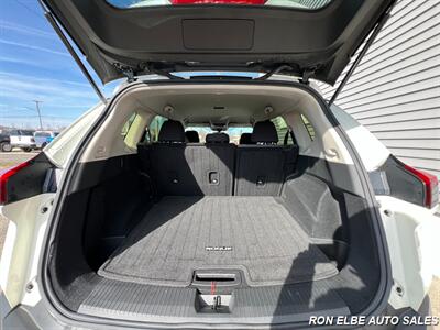 2023 Nissan Rogue SV - Photo 13 - Macomb, IL 61455