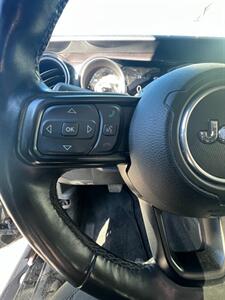 2020 Jeep Wrangler Unlimited Sport Altitude - Photo 14 - Macomb, IL 61455