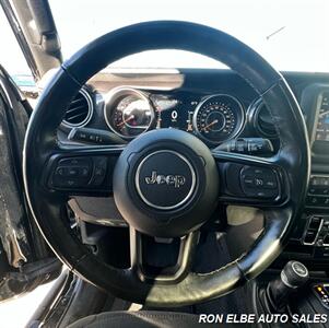 2020 Jeep Wrangler Unlimited Sport Altitude - Photo 13 - Macomb, IL 61455