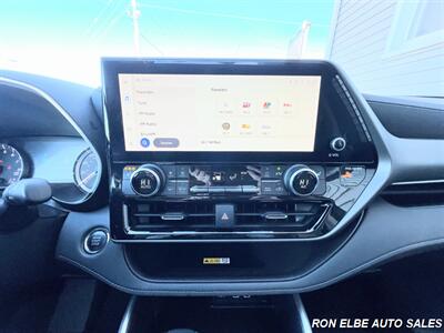 2023 Toyota Highlander XLE - Photo 20 - Macomb, IL 61455