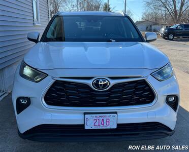 2023 Toyota Highlander XLE - Photo 6 - Macomb, IL 61455