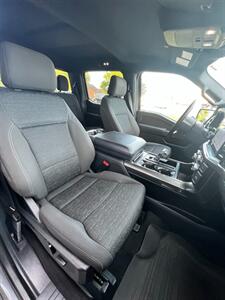 2023 Ford F-150 XLT   - Photo 13 - Macomb, IL 61455